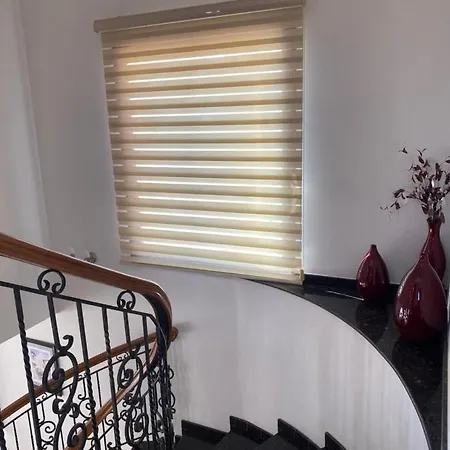 Villa Episkopi Villa, Luxury 4 Bedroom With Pool -