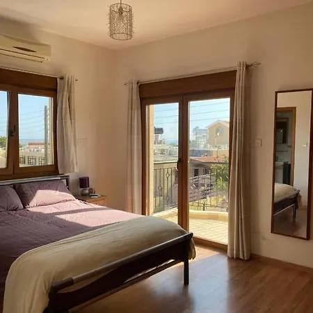 Villa Episkopi Villa, Luxury 4 Bedroom With Pool - Limassol