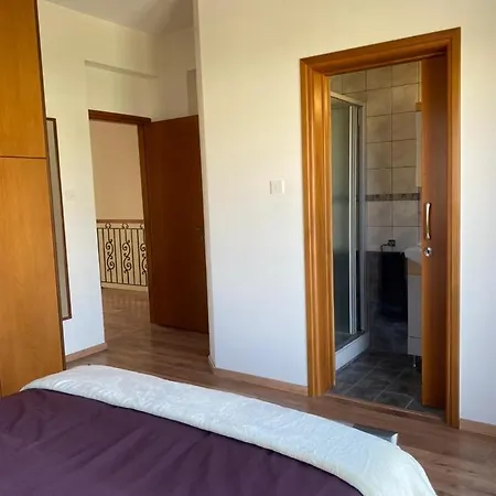 Villa Episkopi Villa, Luxury 4 Bedroom With Pool - Limassol